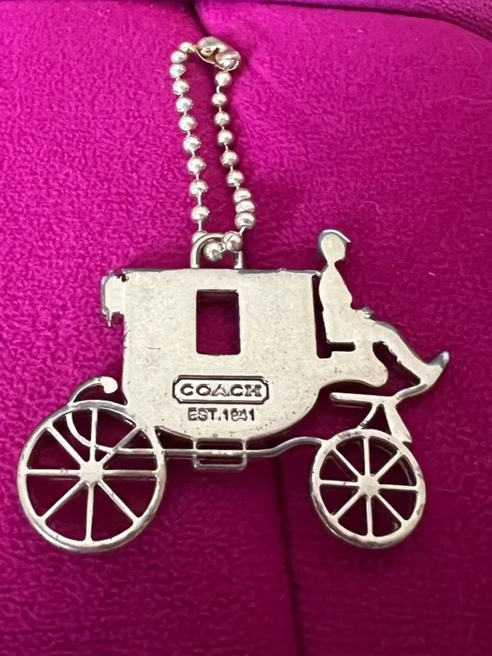 Coach Hang Tag - Picture 3 of 6